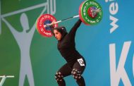 نخستین نشان طلای تاریخ وزنه برداری در دستان بانوان ایران