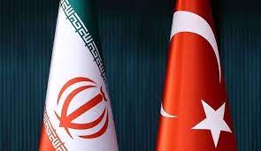 تاکید بر استمرار همکاری‌های مشترک نیرو‌های مسلح ایران و ترکیه